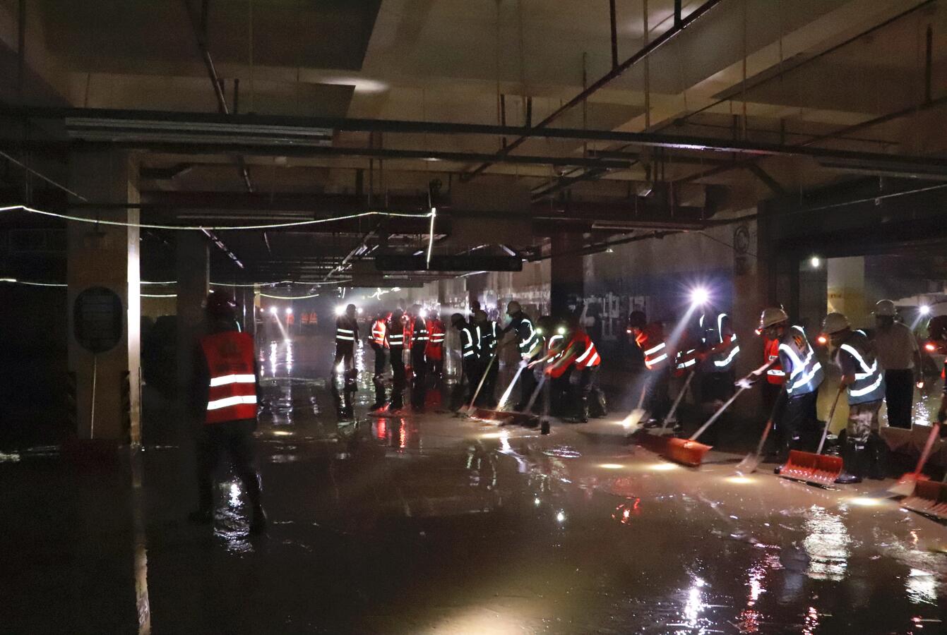 抗洪搶險，河南三建在行動——鄭州阜外華中心血管病醫(yī)院清淤攻堅紀實